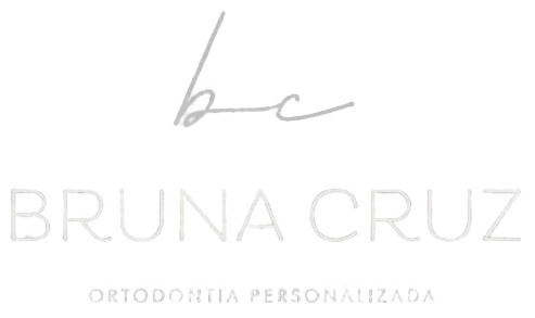 Bruna Cruz — Ortodontia Personalizada
